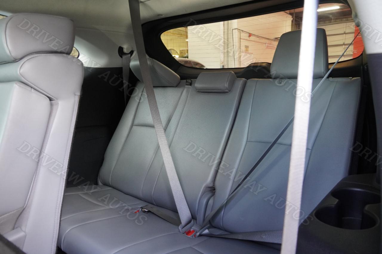Toyota Highlander Platinum FWD (Natl) 2023