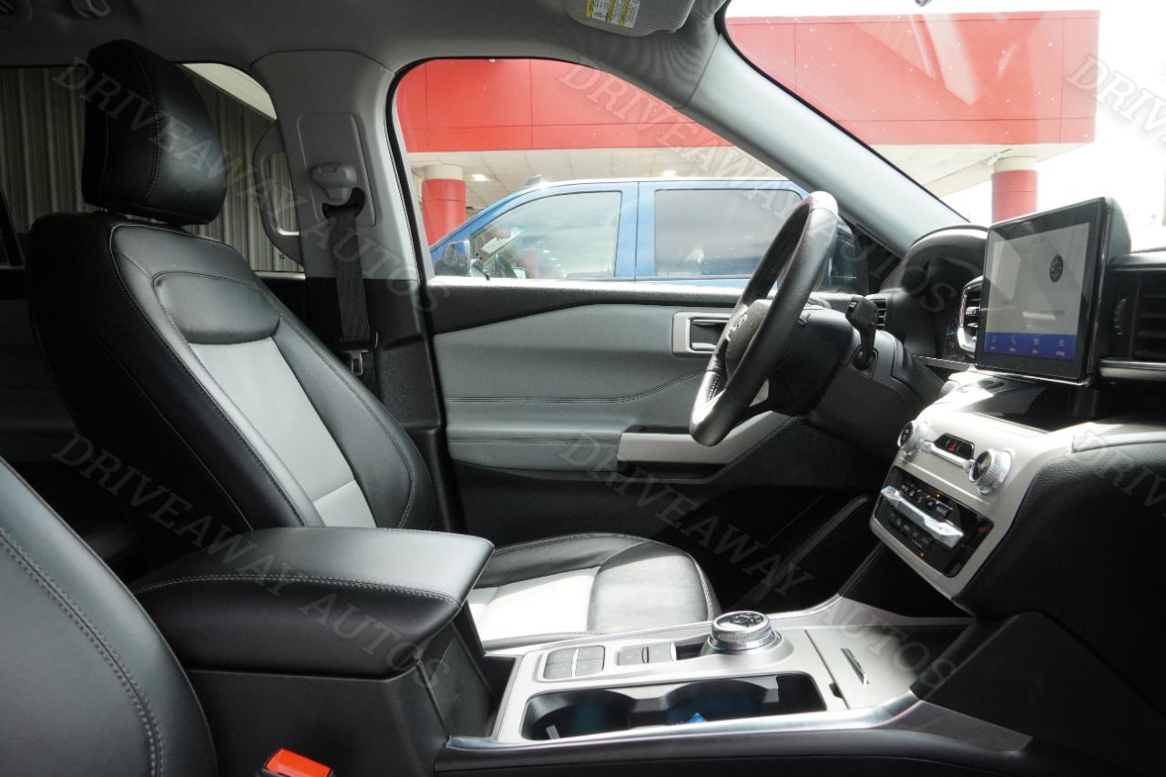 Ford Explorer XLT RWD 2024