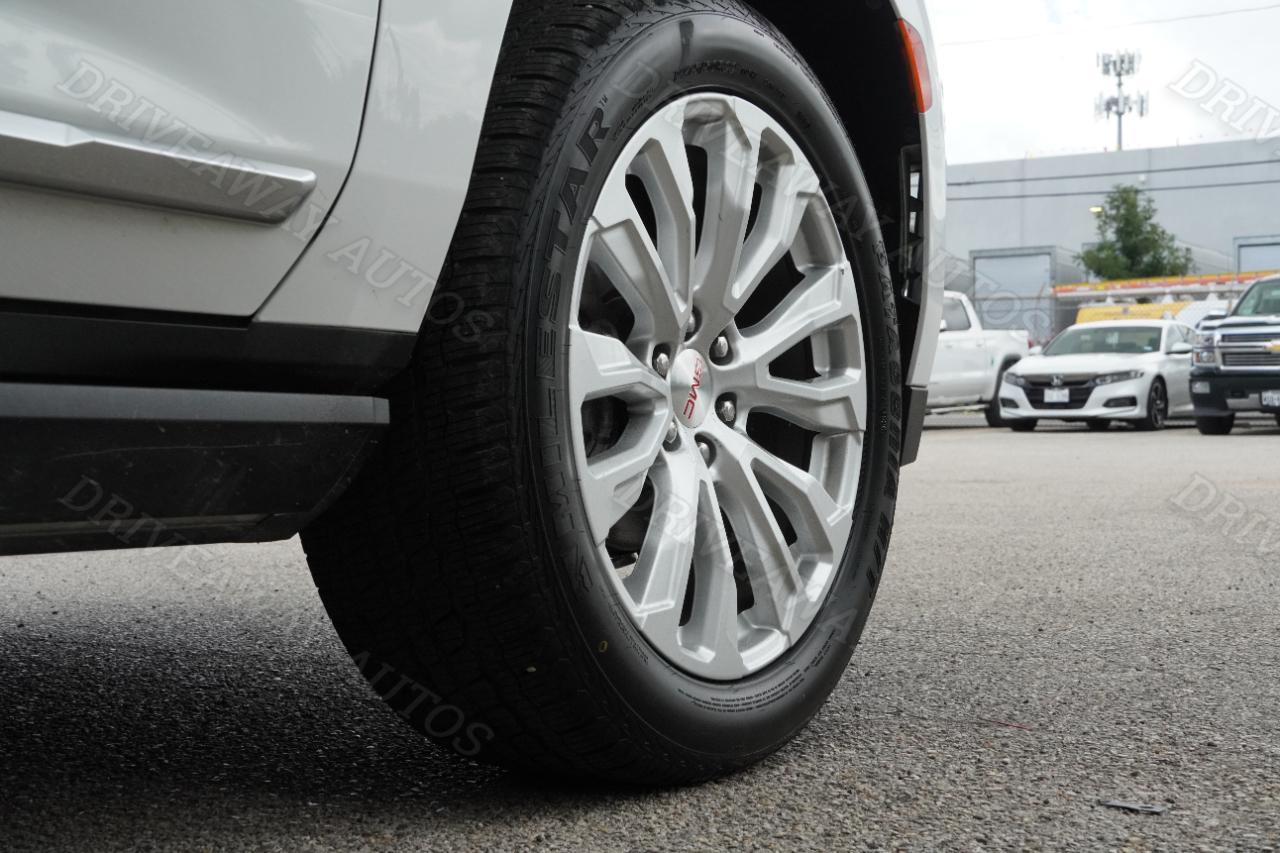 GMC Yukon 4WD 4dr Denali 2021