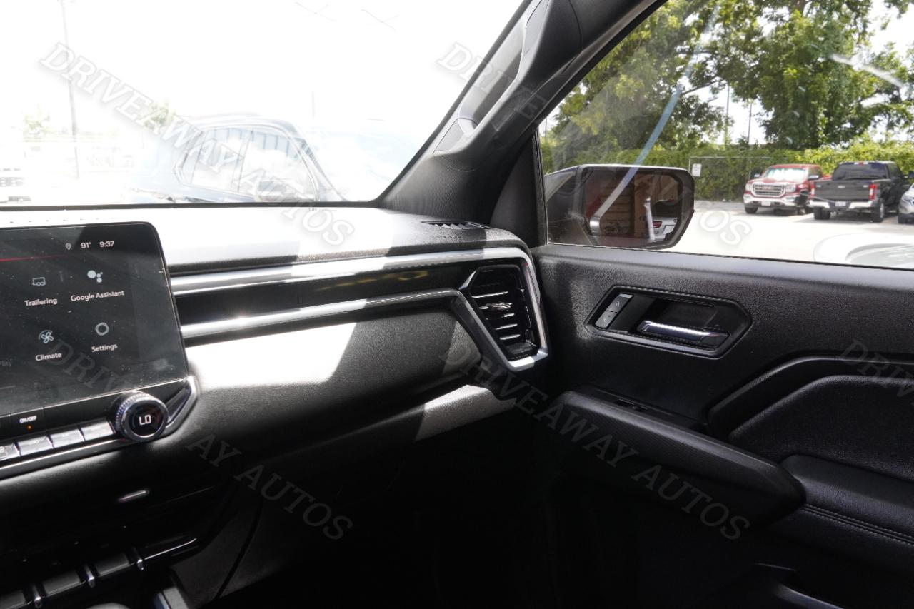 GMC Canyon 2WD Crew Cab Elevation 2023