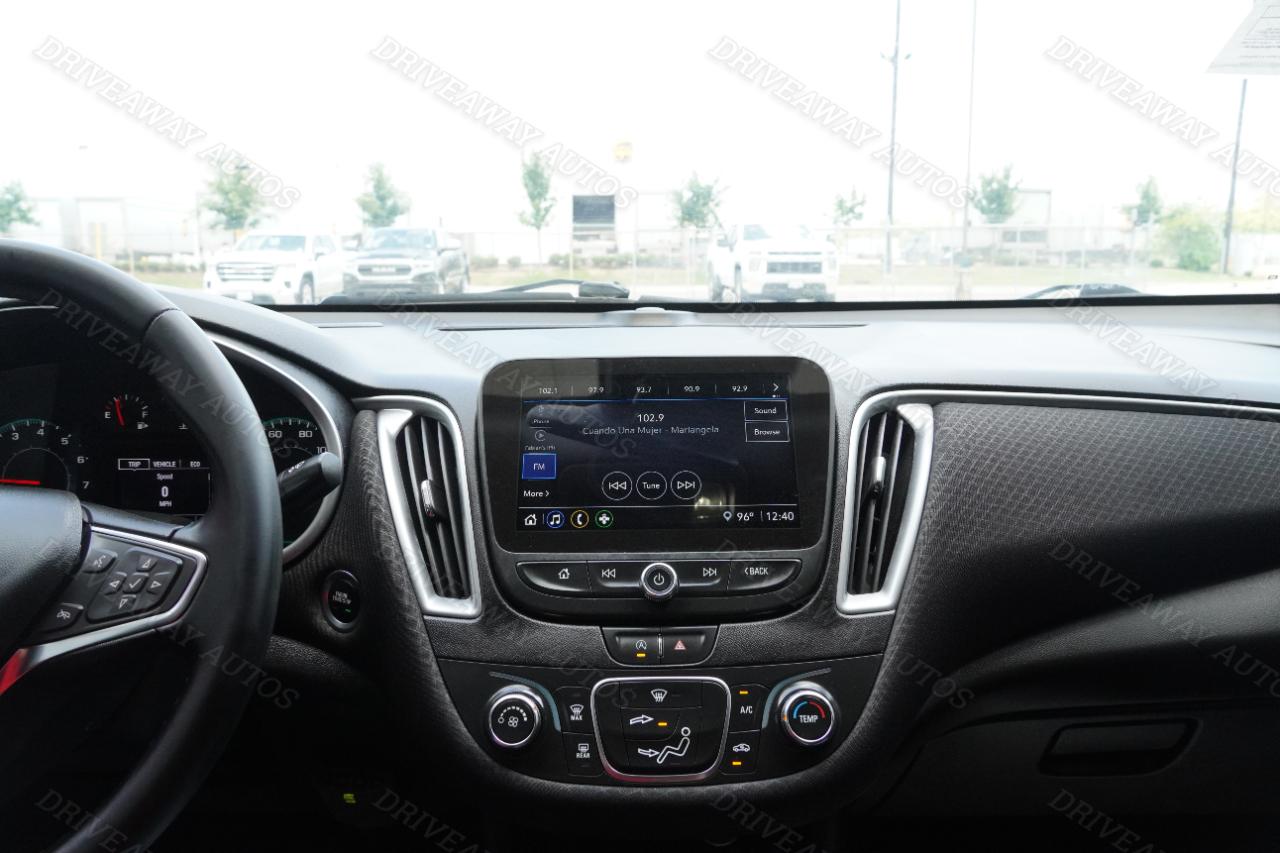 Chevrolet Malibu 4dr Sdn RS 2025