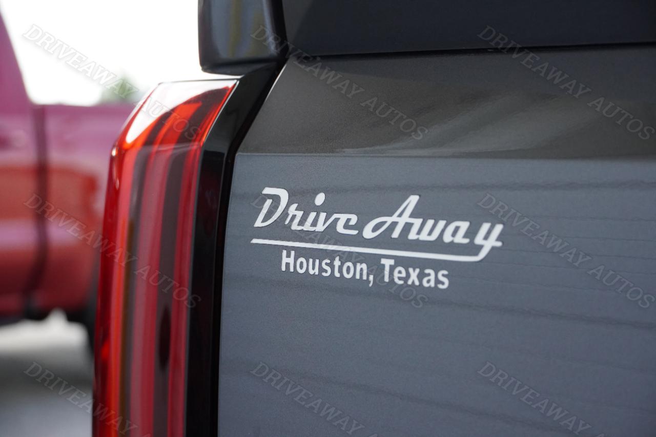 Toyota Tundra 2WD SR5 CrewMax 5.5' Bed (Natl) 2023