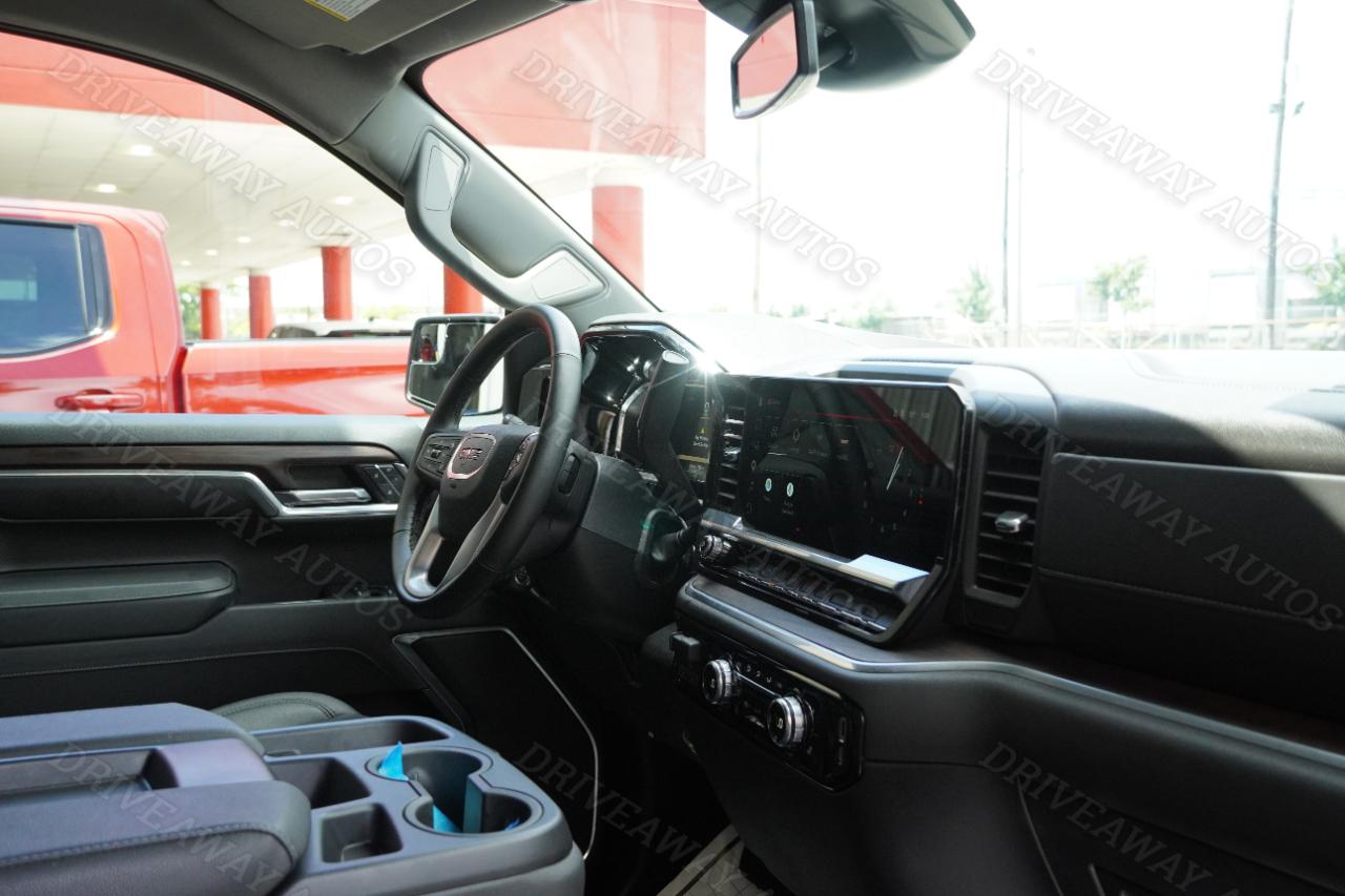 GMC Sierra 1500 2WD Crew Cab 147" SLT 2026