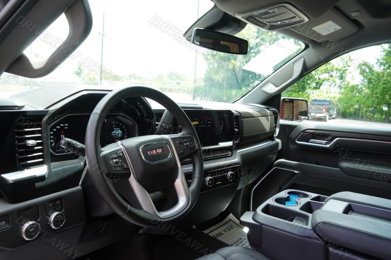 GMC Sierra 1500 2WD Crew Cab 147" SLT 2026