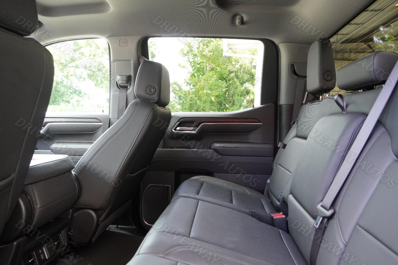 GMC Sierra 1500 2WD Crew Cab 147" SLT 2026