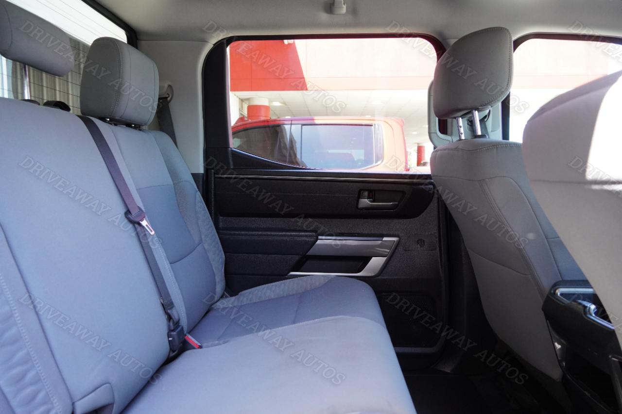 Toyota Tundra 2WD SR5 CrewMax 5.5' Bed (Natl) 2022