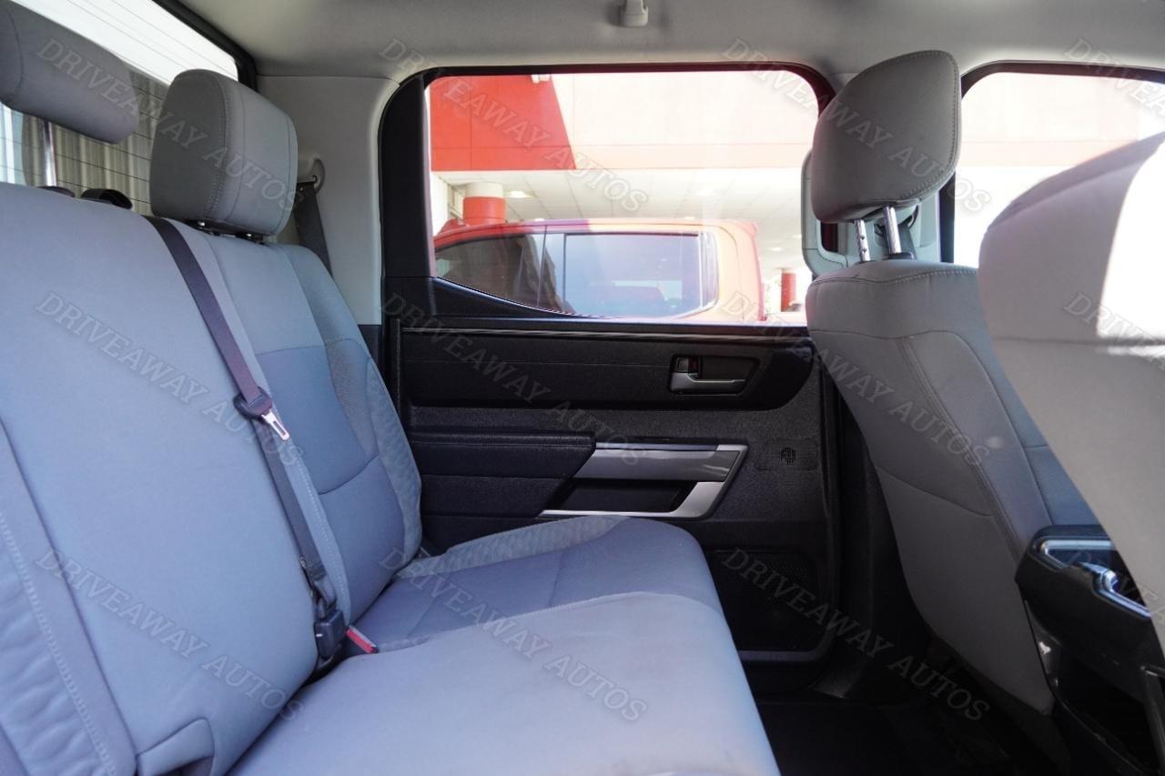 Toyota Tundra 2WD SR5 CrewMax 5.5' Bed (Natl) 2022