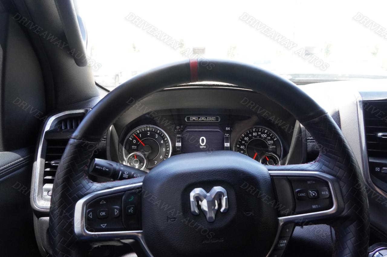 RAM 1500 Laramie 4x2 Crew Cab 5'7" Box 2019