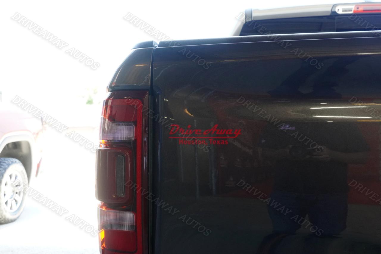 RAM 1500 Laramie 4x2 Crew Cab 5'7" Box 2019
