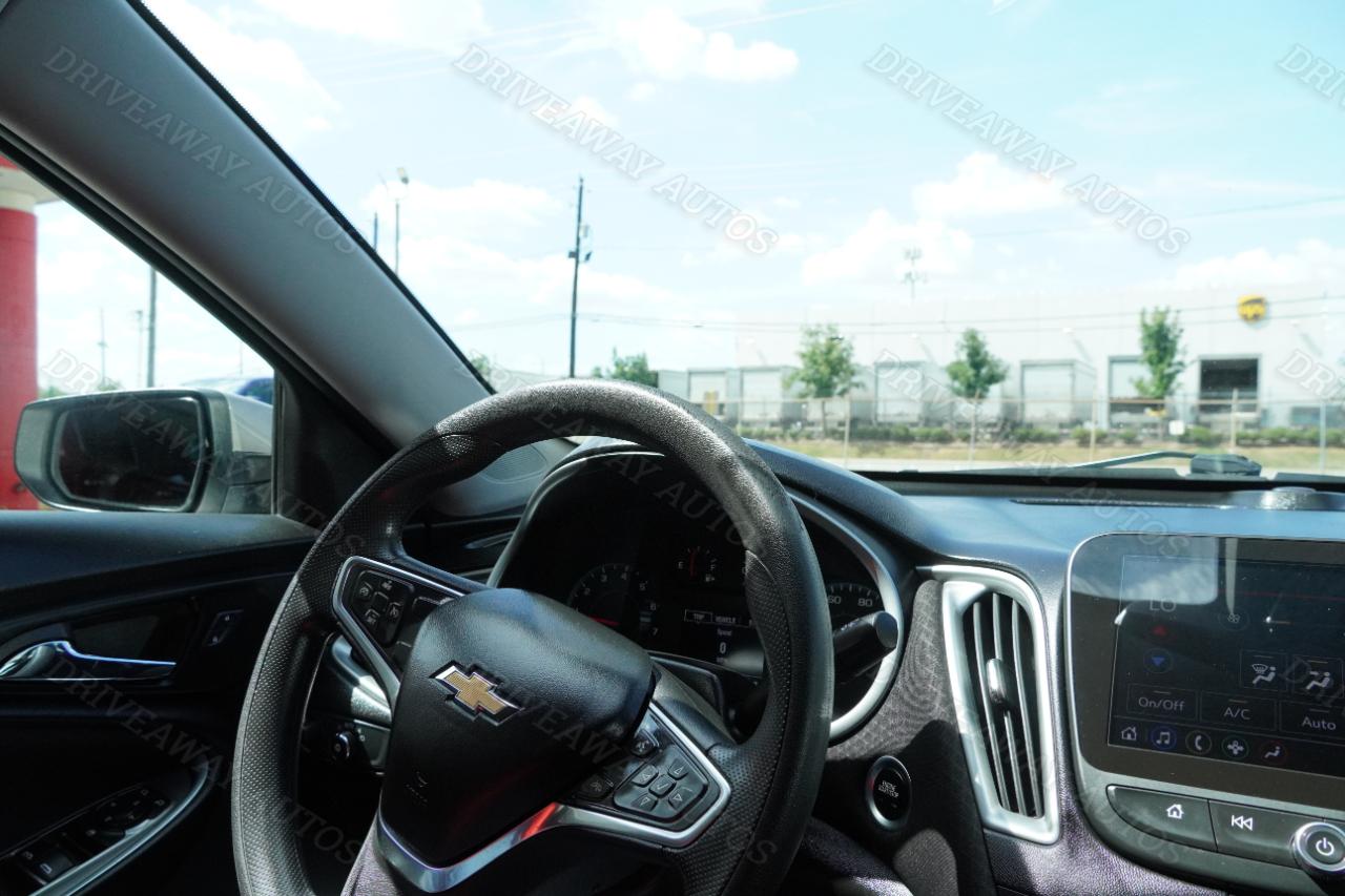 Chevrolet Malibu 4dr Sdn LT 2022