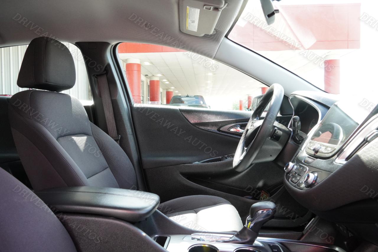 Chevrolet Malibu 4dr Sdn LT 2022