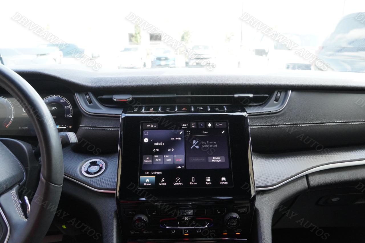 Jeep Grand Cherokee Altitude 4x2 2024