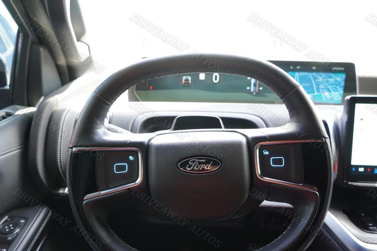 Ford Expedition Max Platinum 4x4 2025