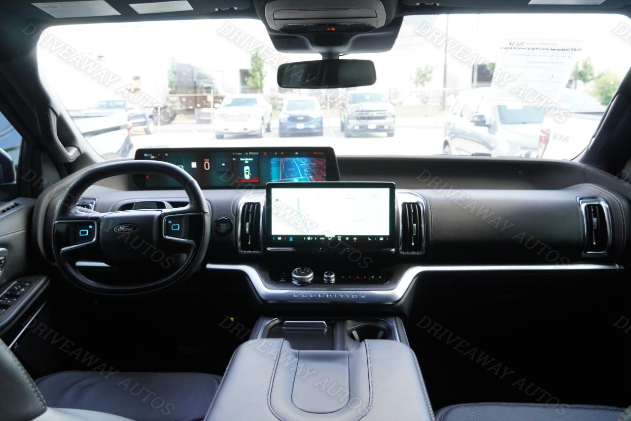 Ford Expedition Max Platinum 4x4 2025