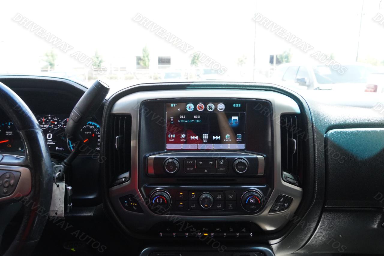GMC Sierra 1500 4WD Crew Cab 143.5" Denali 2018
