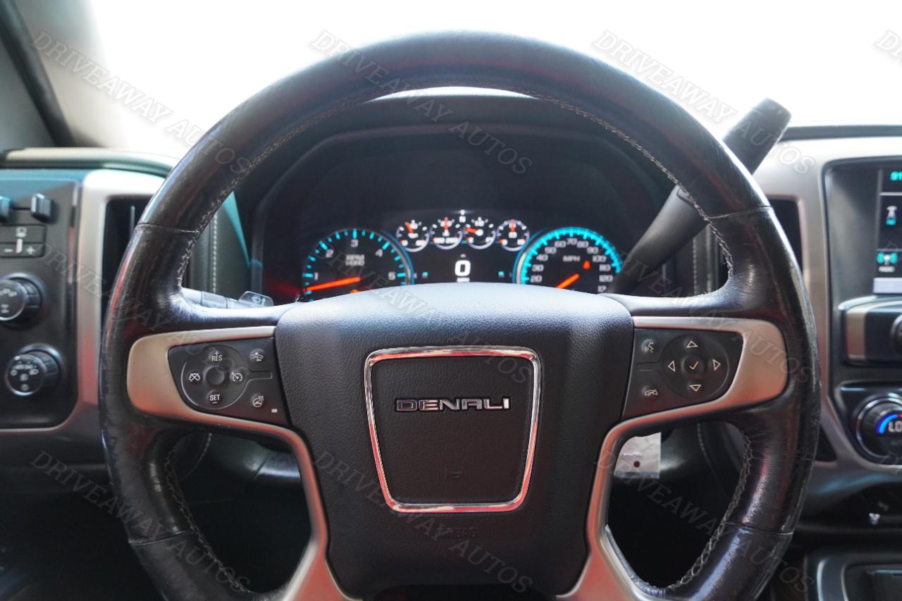 GMC Sierra 1500 4WD Crew Cab 143.5" Denali 2018