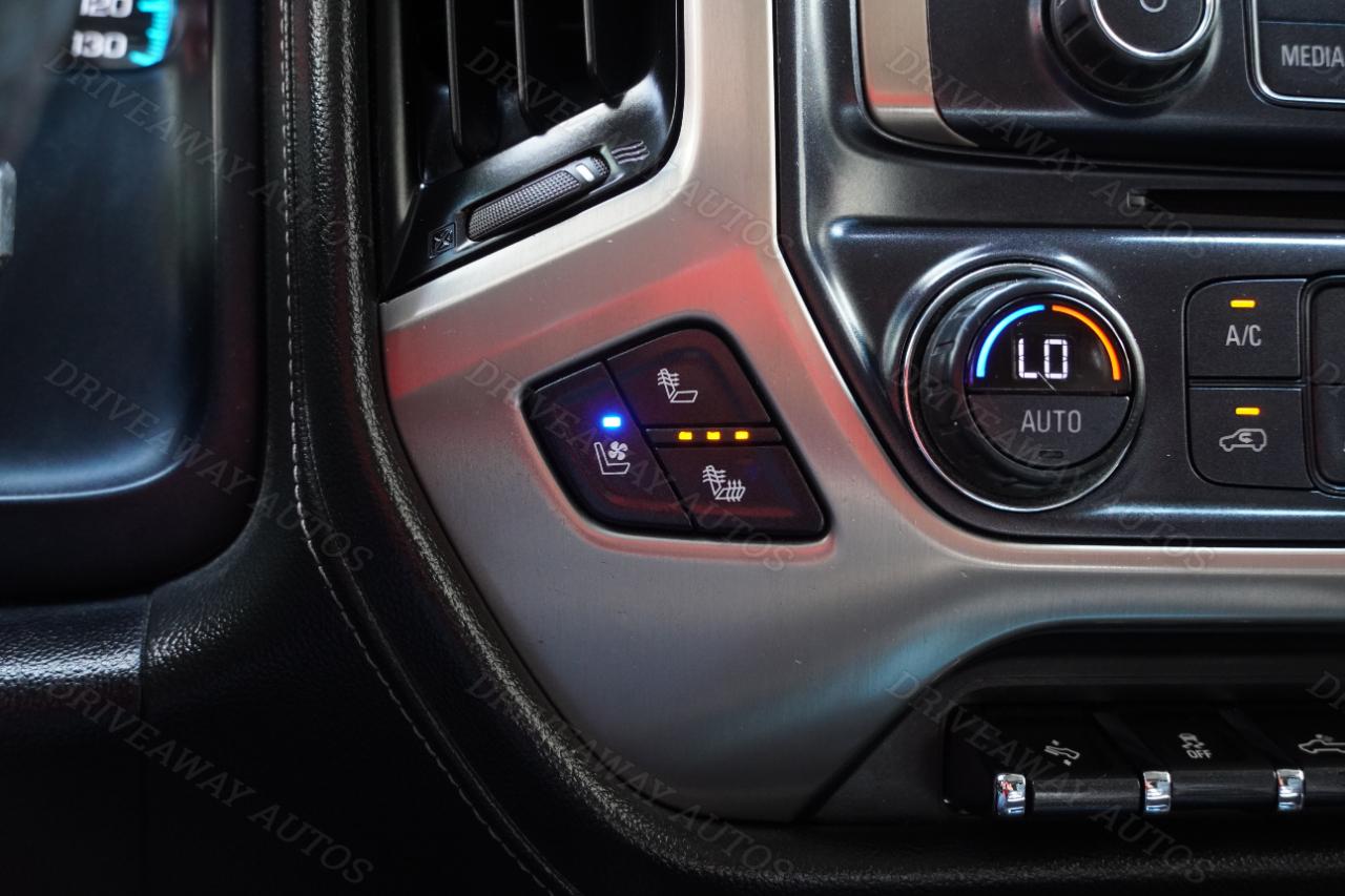 GMC Sierra 1500 4WD Crew Cab 143.5" Denali 2018
