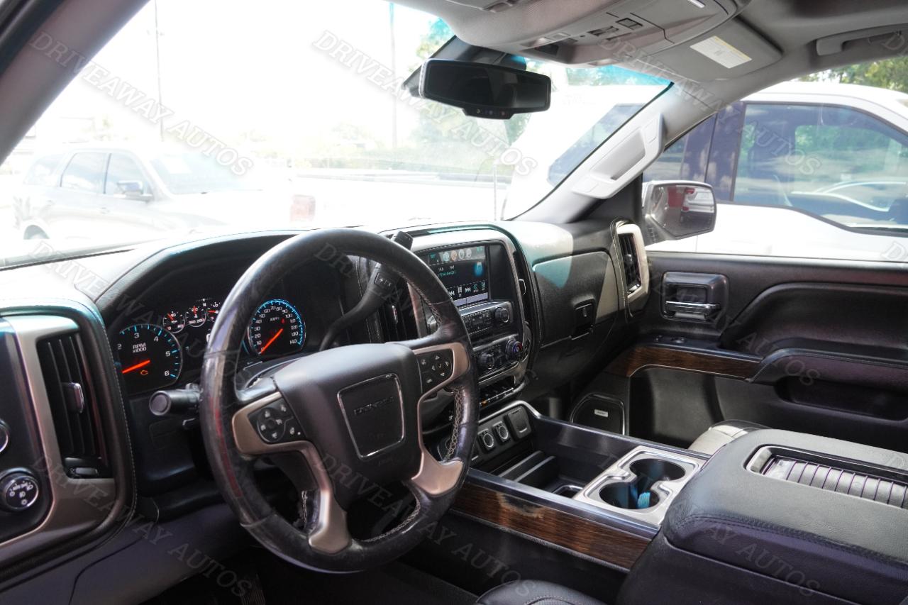 GMC Sierra 1500 4WD Crew Cab 143.5" Denali 2018