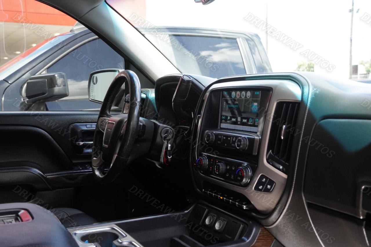 GMC Sierra 1500 4WD Crew Cab 143.5" Denali 2018