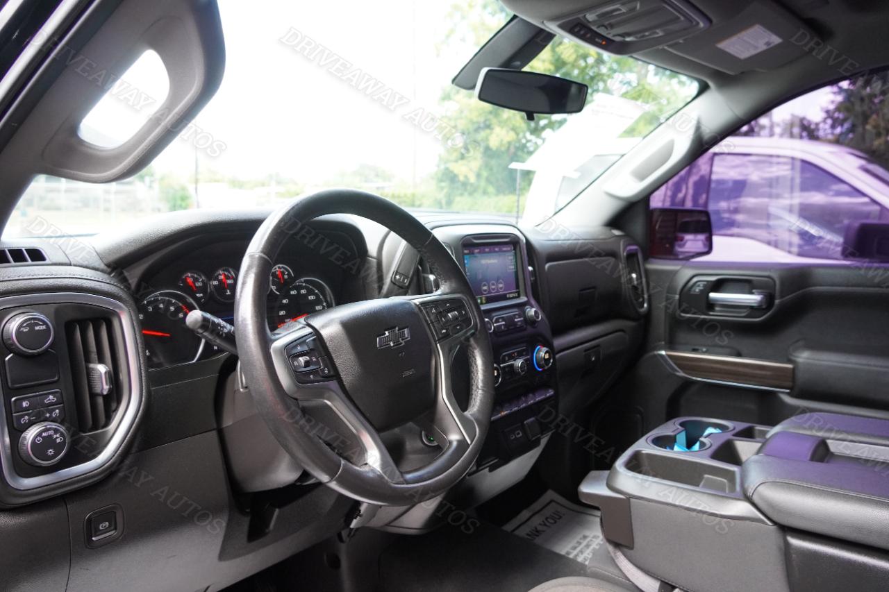Chevrolet Silverado 1500 2WD Crew Cab 147" RST 2021