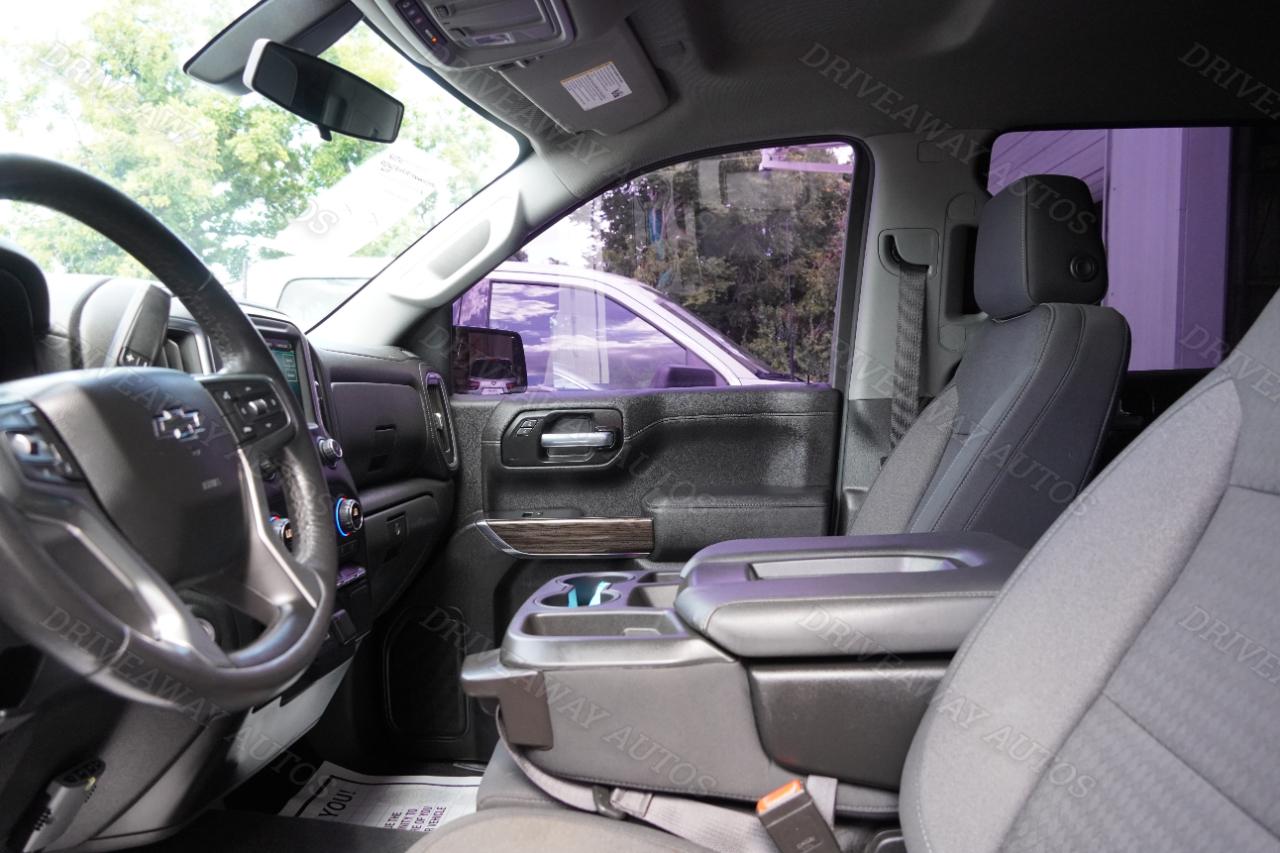 Chevrolet Silverado 1500 2WD Crew Cab 147" RST 2021