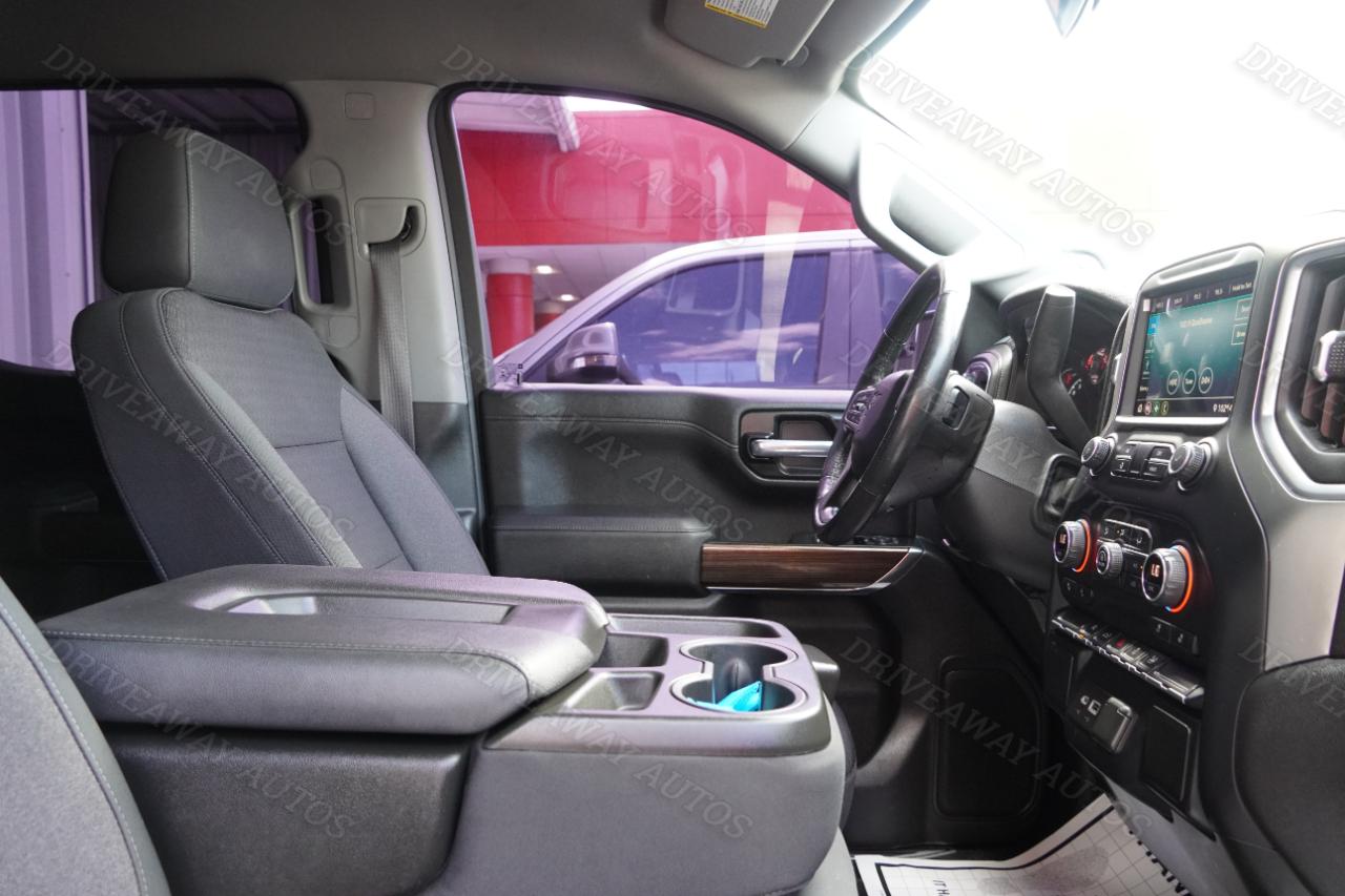 Chevrolet Silverado 1500 2WD Crew Cab 147" RST 2021