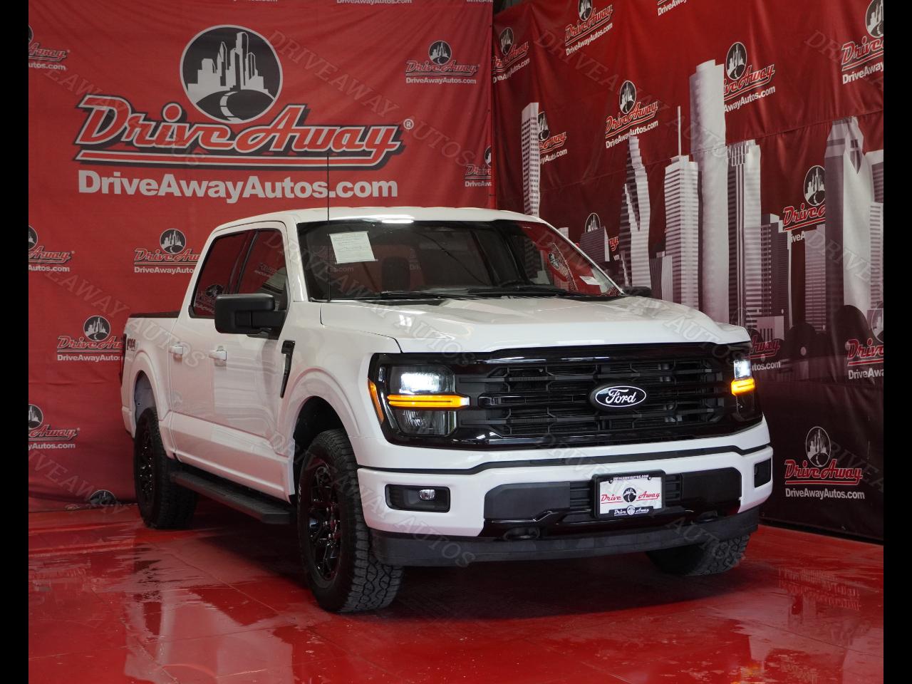 Ford F-150 XLT 4WD SuperCrew 5.5' Box 2025