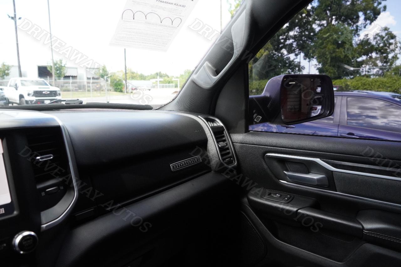 RAM 1500 Big Horn 4x2 Crew Cab 5'7" Box 2022