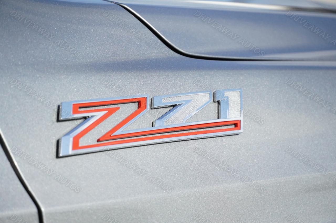 Chevrolet Suburban 4WD 4dr Z71 2025
