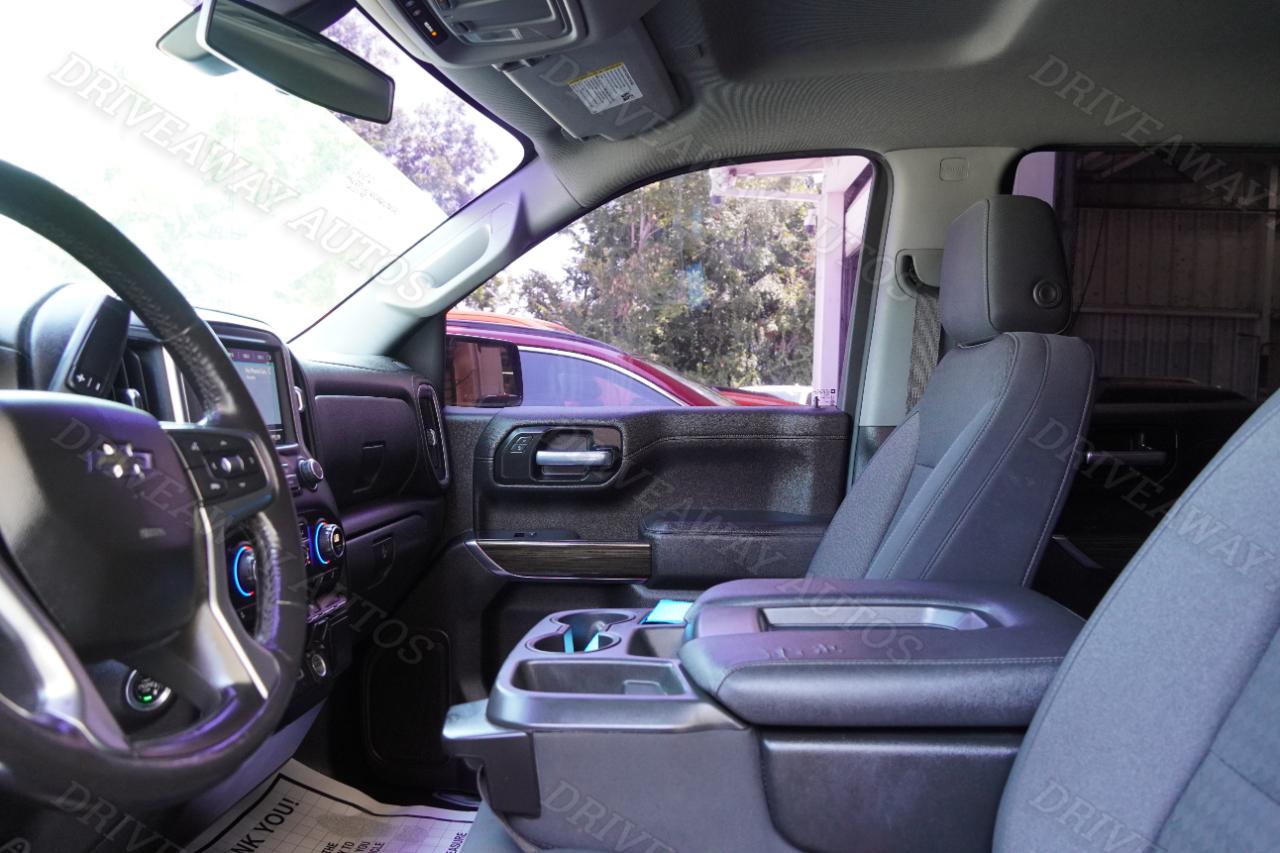 Chevrolet Silverado 1500 4WD Crew Cab 147" RST 2021