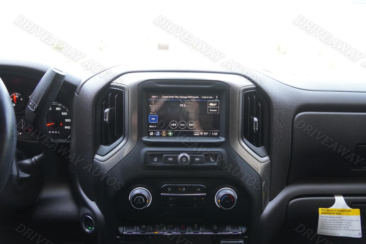 Chevrolet Silverado 1500 4WD Crew Cab 147" Custom Trail Boss 2025