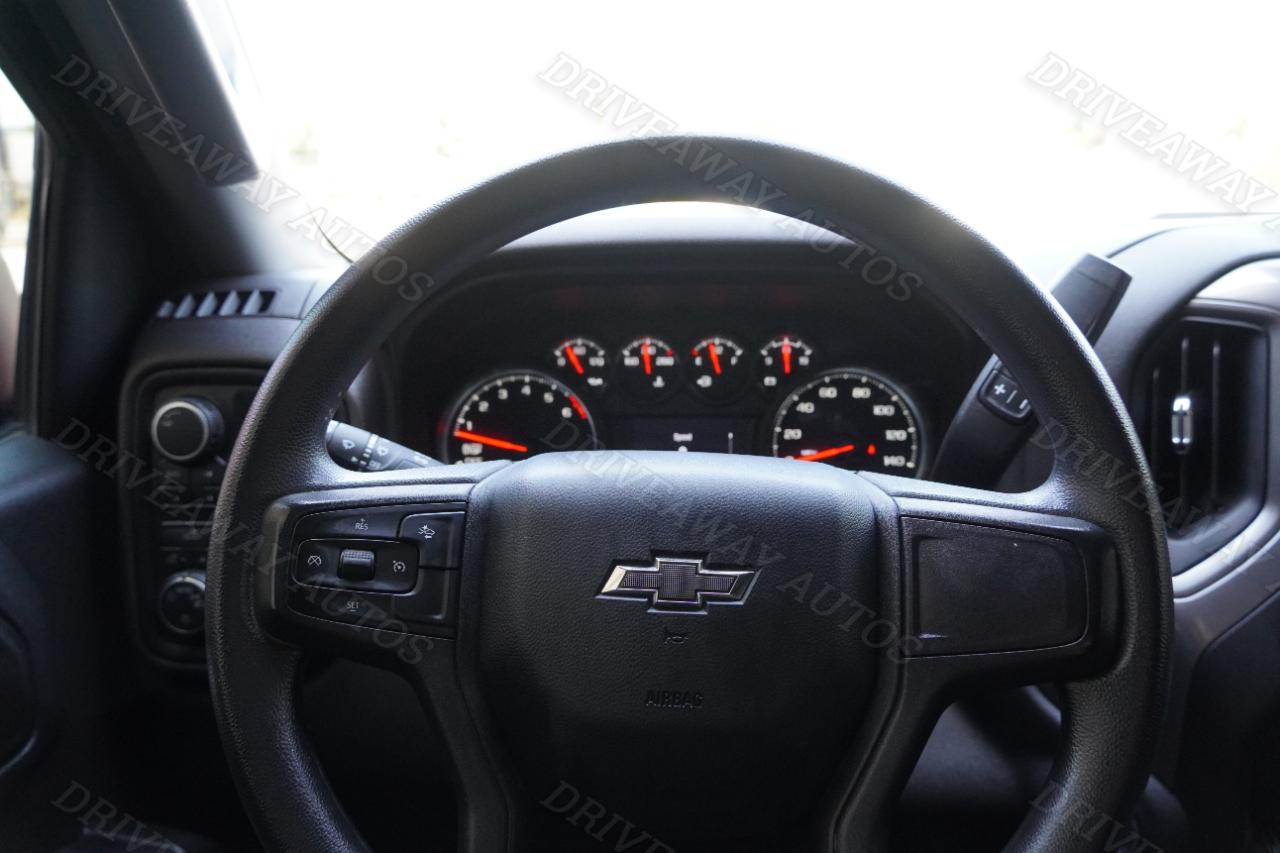 Chevrolet Silverado 1500 4WD Crew Cab 147" Custom Trail Boss 2025