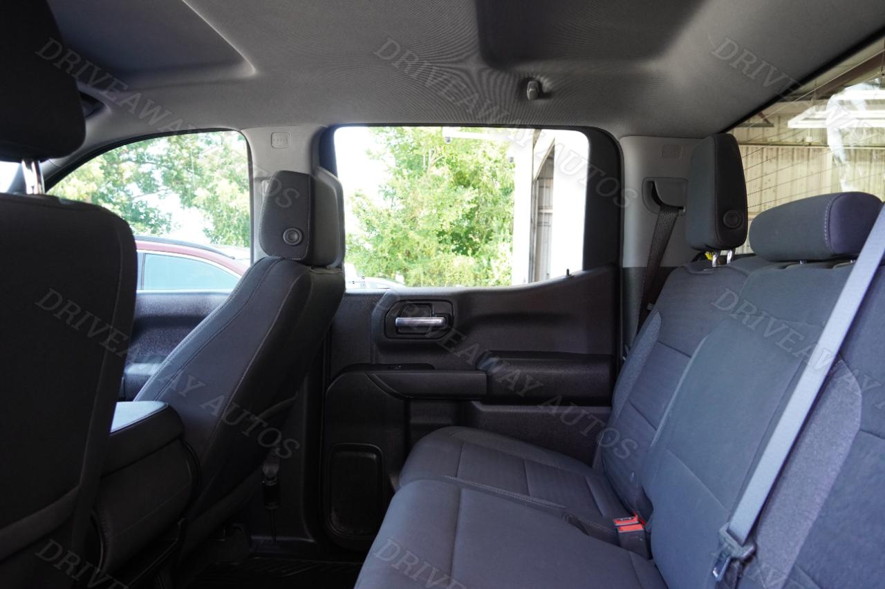 Chevrolet Silverado 1500 4WD Crew Cab 147" Custom Trail Boss 2025