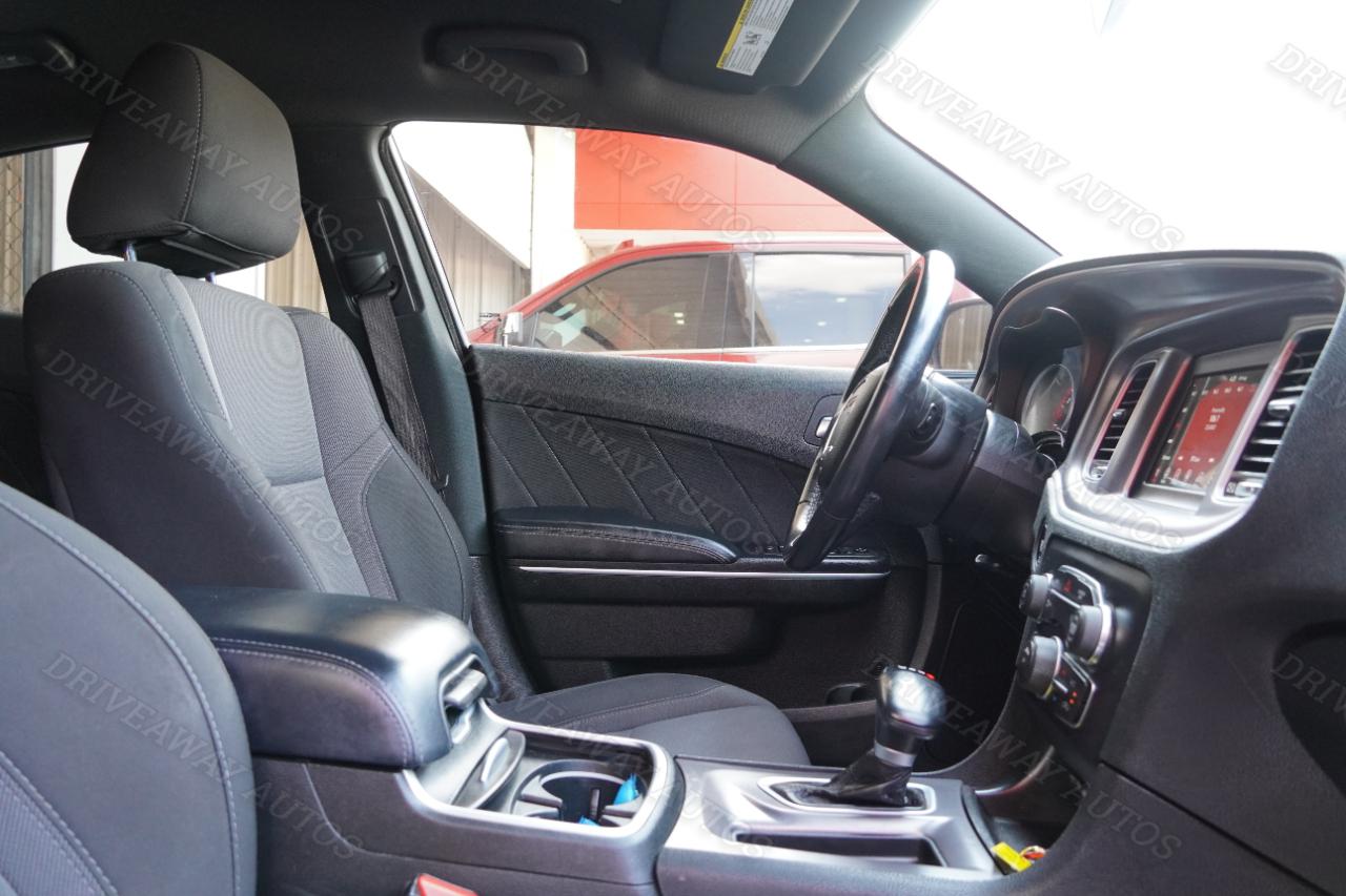 Dodge Charger SXT RWD 2022