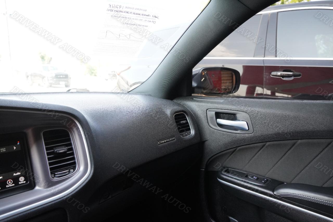 Dodge Charger SXT RWD 2022