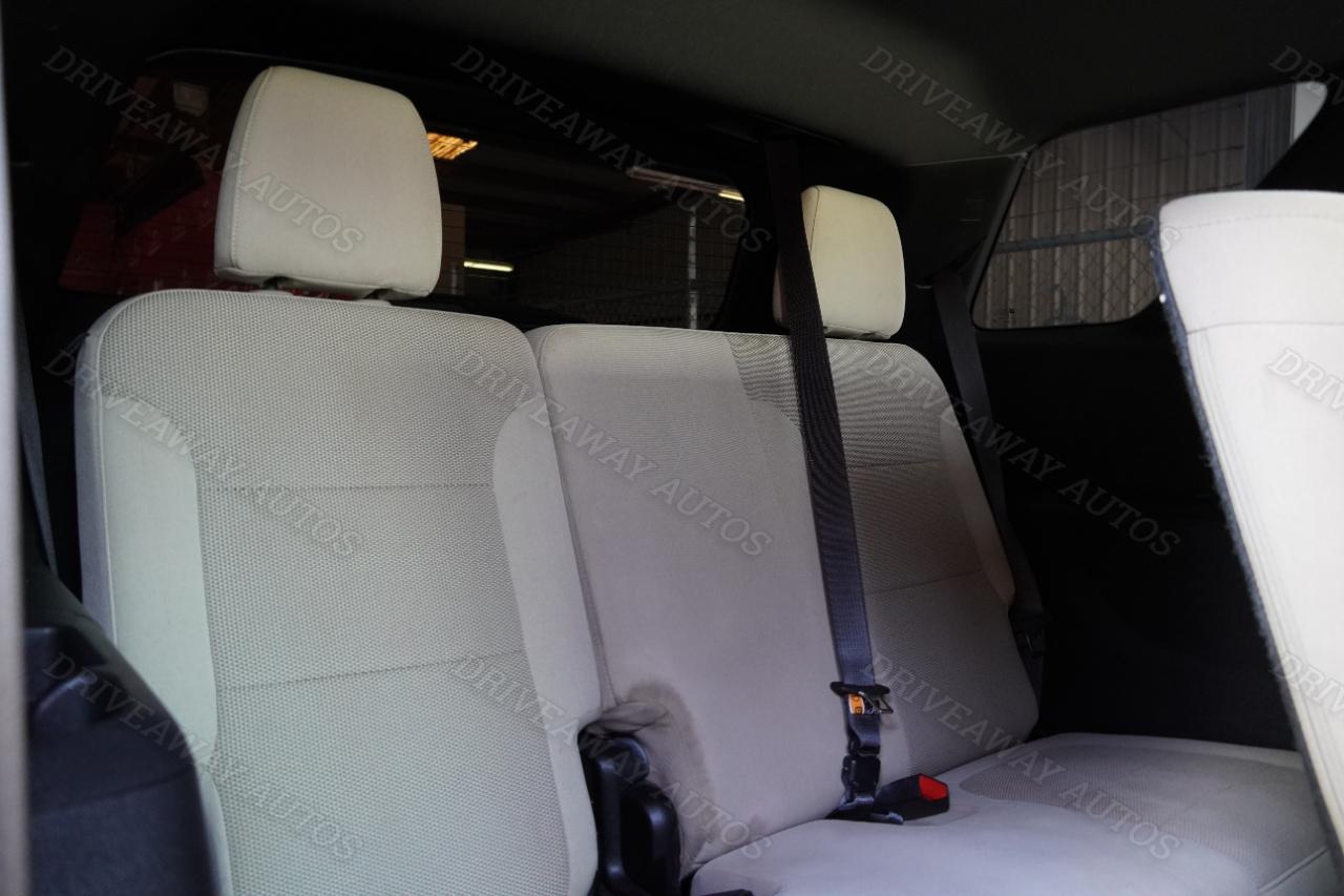 Chevrolet Traverse FWD 4dr LS w/1LS 2022