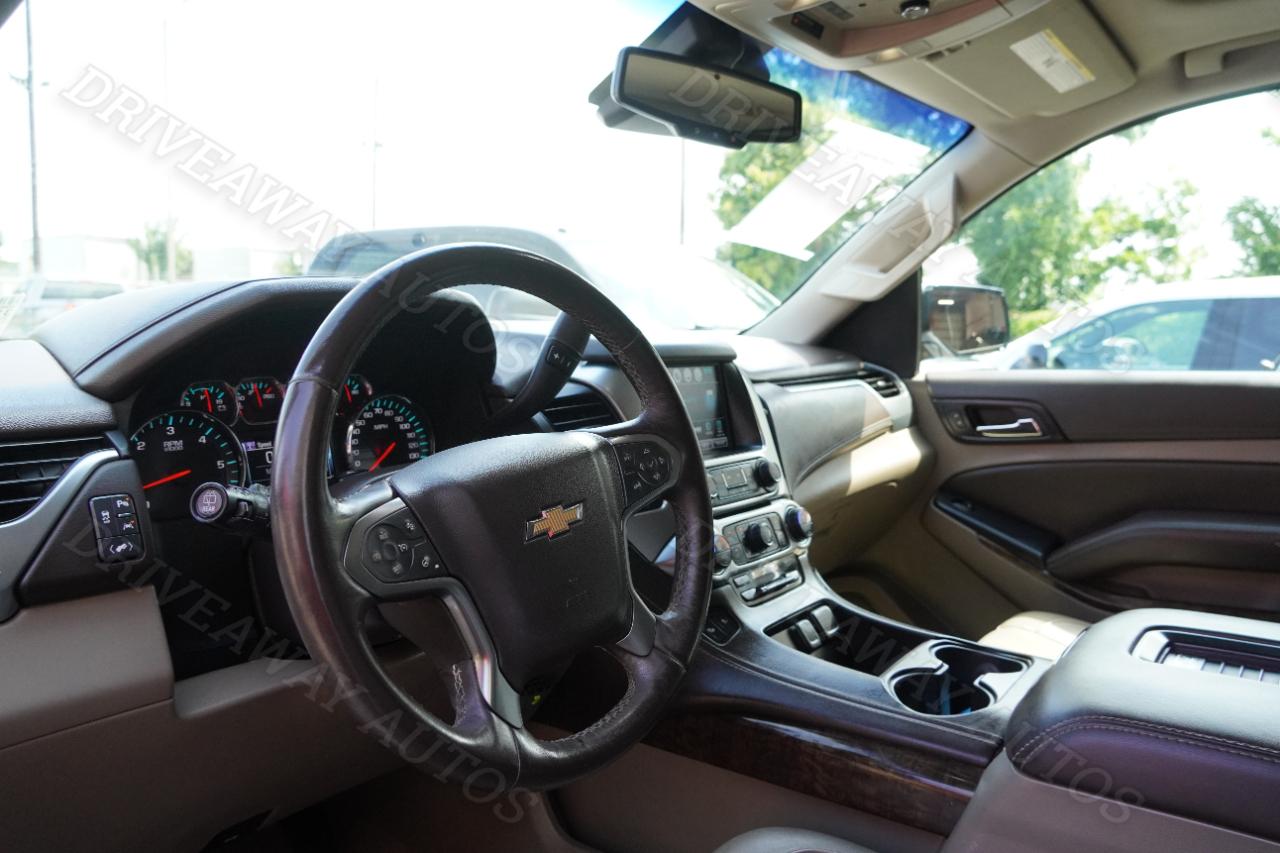 Chevrolet Suburban 2WD 4dr 1500 LT 2017