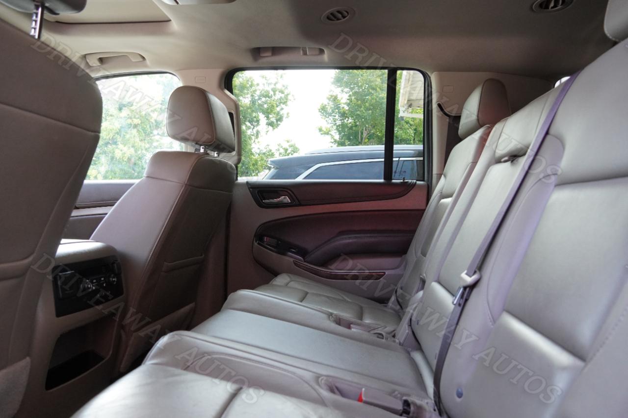Chevrolet Suburban 2WD 4dr 1500 LT 2017