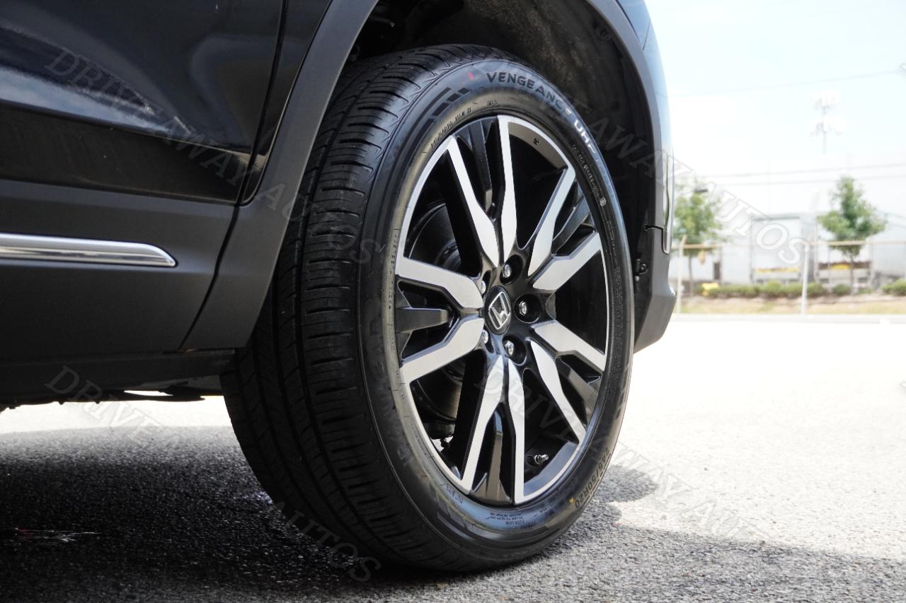 Honda Pilot Touring 7-Passenger 2WD 2019