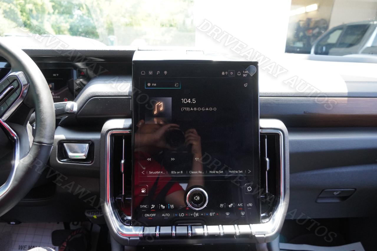 GMC Yukon 4WD 4dr Denali 2025