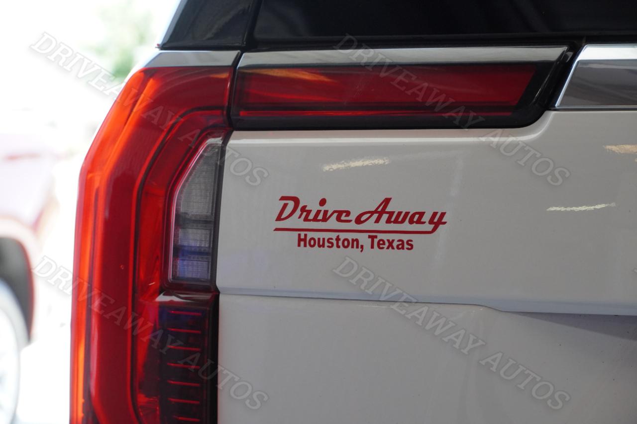 GMC Yukon 4WD 4dr Denali 2025