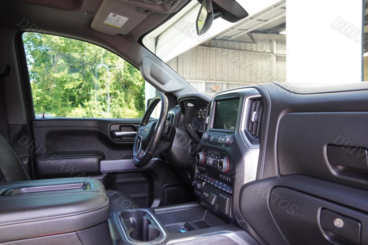 Chevrolet Silverado 1500 4WD Crew Cab 147" LTZ 2020