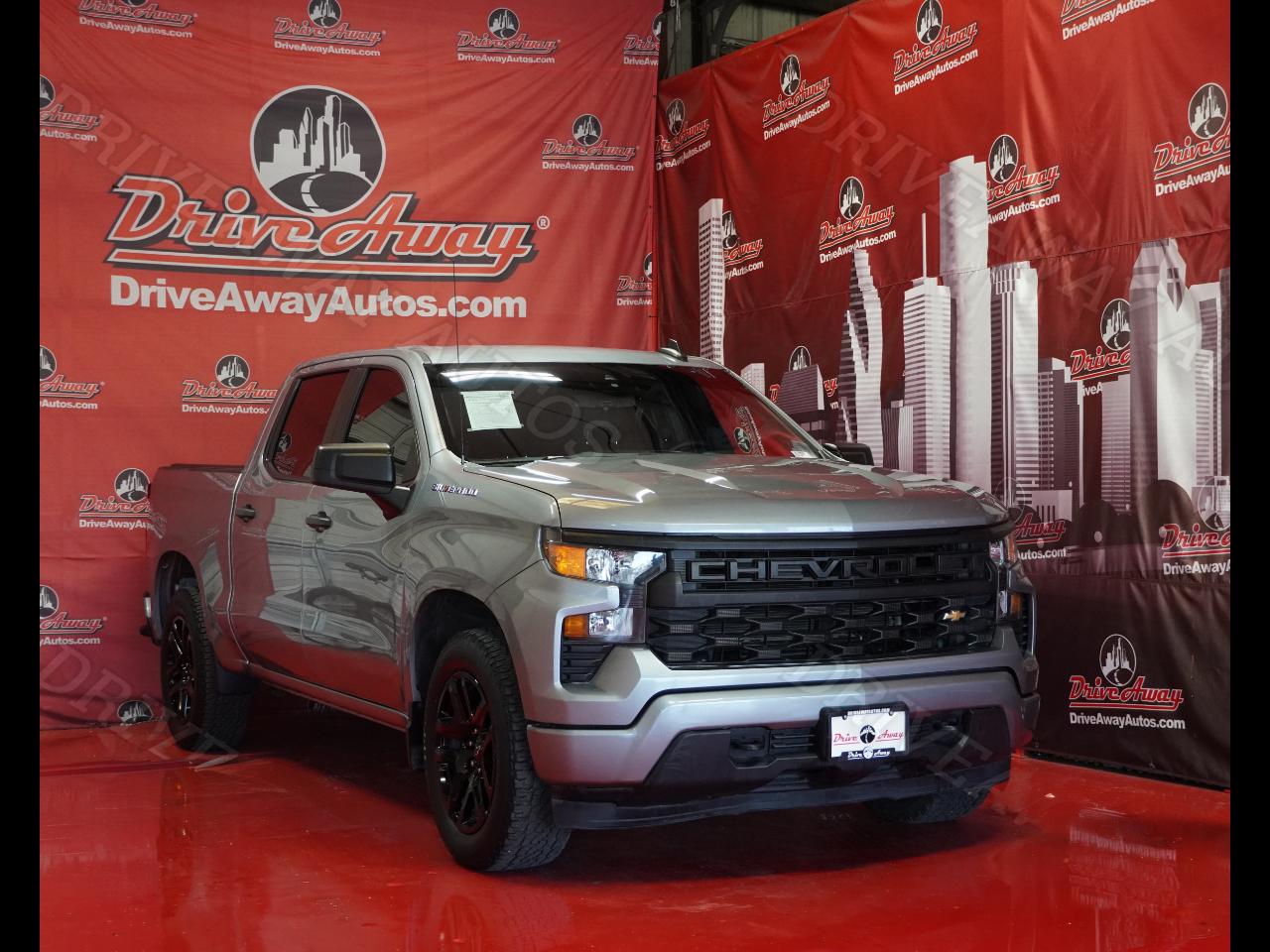 2023 Chevrolet Silverado 1500 2WD Crew Cab 147" Custom