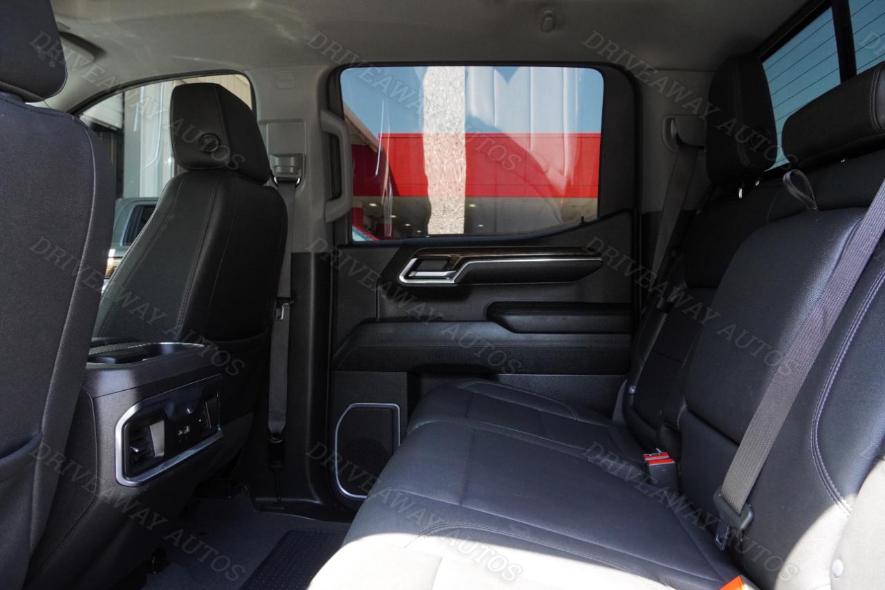 GMC Sierra 1500 4WD Crew Cab 147" Elevation w/3SB 2024