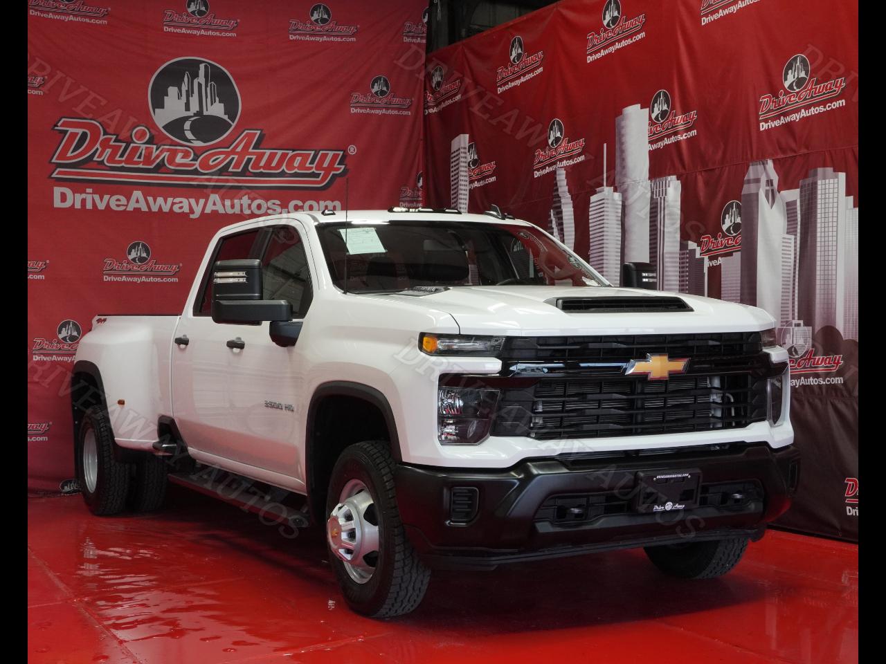 Chevrolet Silverado 3500HD 4WD Crew Cab 172" Work Truck 2025