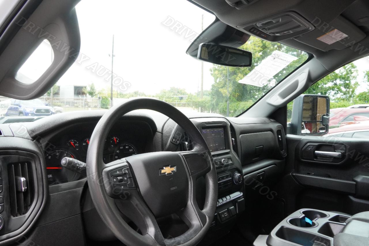Chevrolet Silverado 3500HD 4WD Crew Cab 172" Work Truck 2025