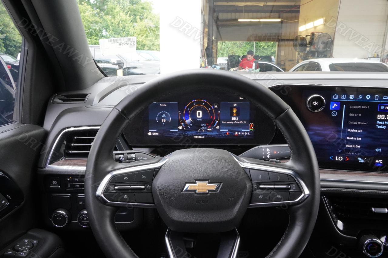 Chevrolet Tahoe 2WD 4dr LT 2025