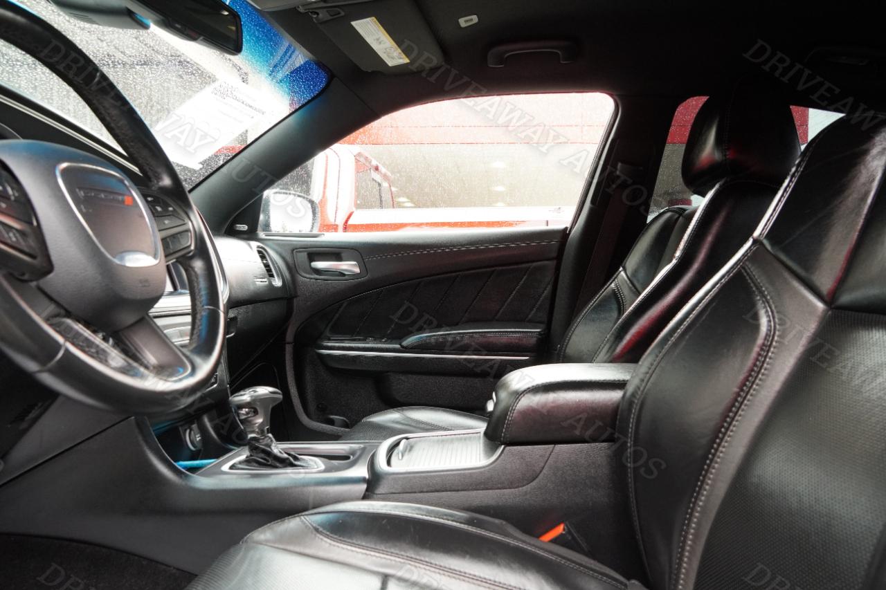 Dodge Charger SXT RWD 2020
