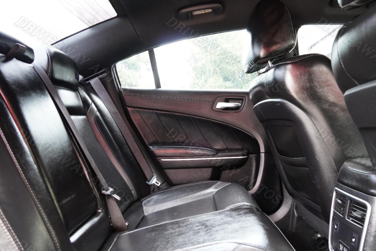 Dodge Charger SXT RWD 2020