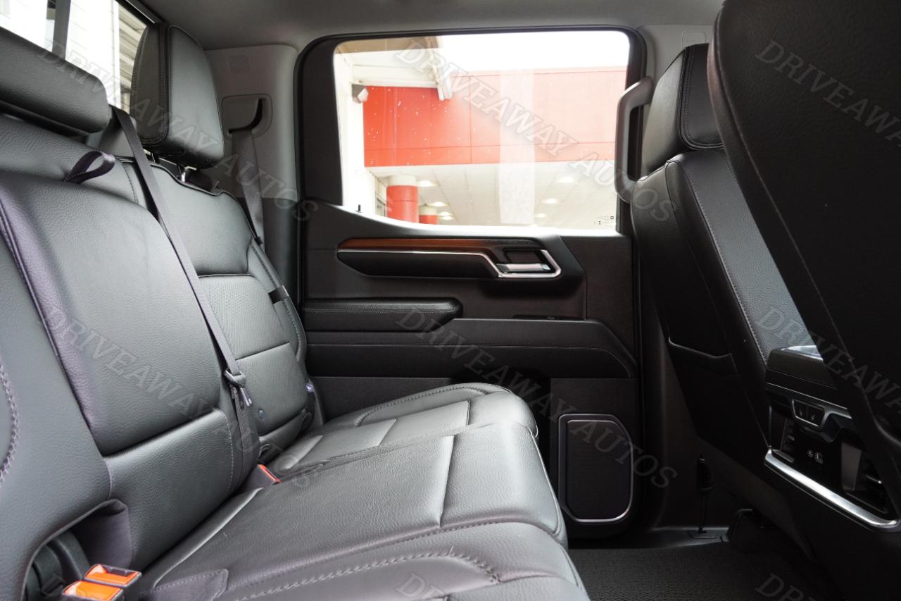 GMC Sierra 1500 4WD Crew Cab 147" Denali 2024
